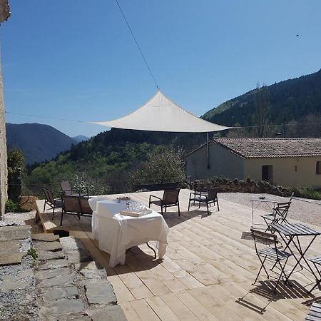 Domaine Des Massols Bed & Breakfast Marsat Екстериор снимка