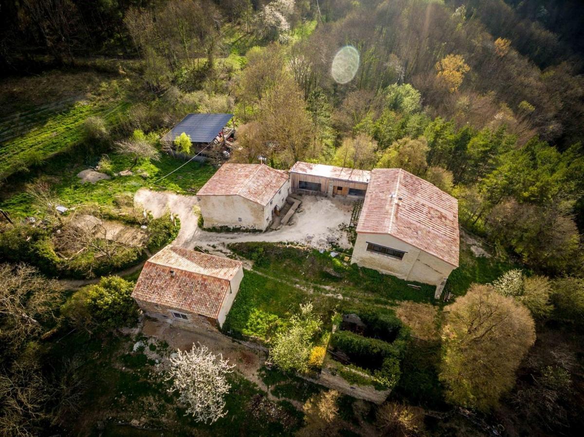 Domaine Des Massols Bed & Breakfast Marsat Екстериор снимка